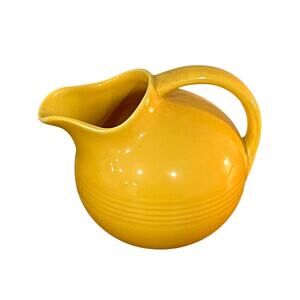 Vtg Harlequin MCM Yellow 22 oz Pitcher Homer Laughlin Fiesta Companion Pottery